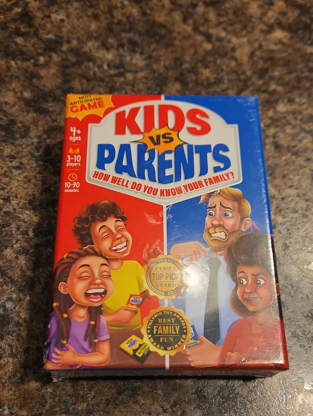 Kids vs Parents Family Game - Blue & Red